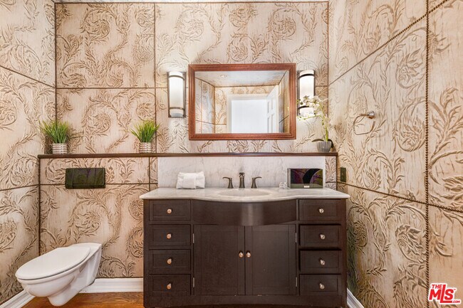 Building Photo - 11037 Anzio Rd