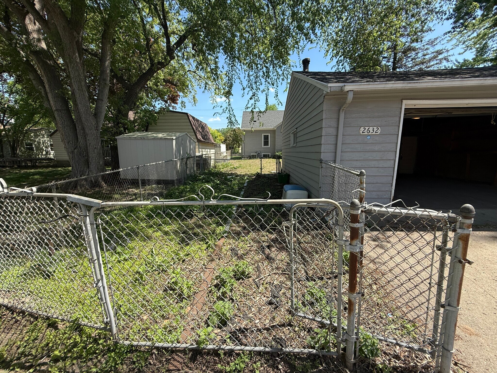 Building Photo - 2632 Toledo Ave S