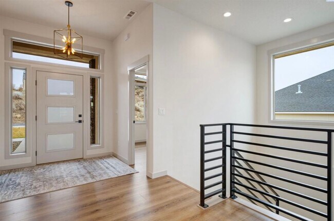 Building Photo - Luxury New Construction Five Bedroom Three...