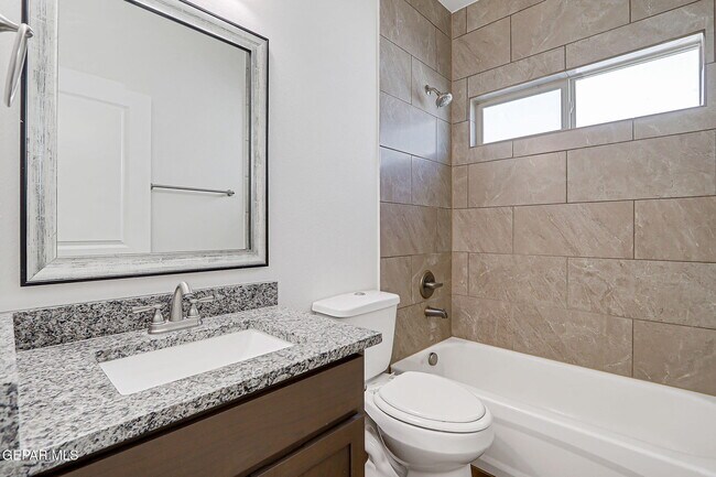 Building Photo - 5913 Ruidoso Downs St