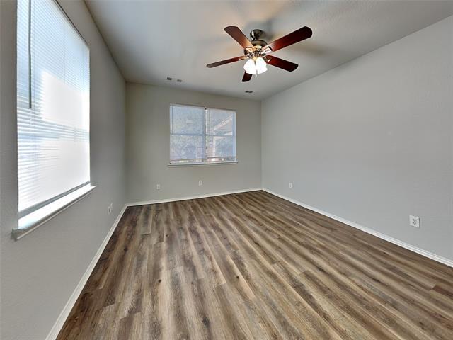 Building Photo - 1707 Country Crest Ln