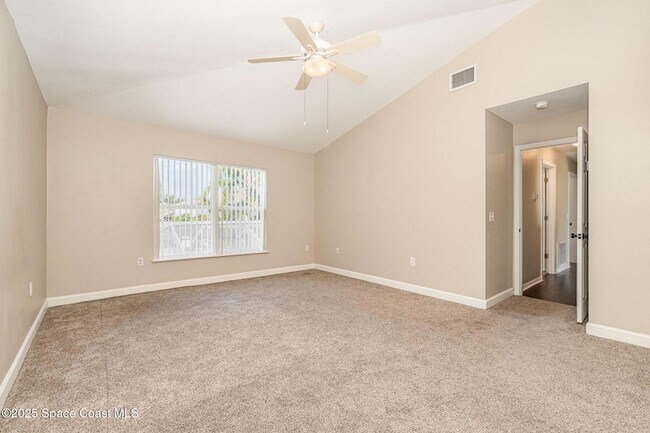 Building Photo - 5277 Mansford Pl