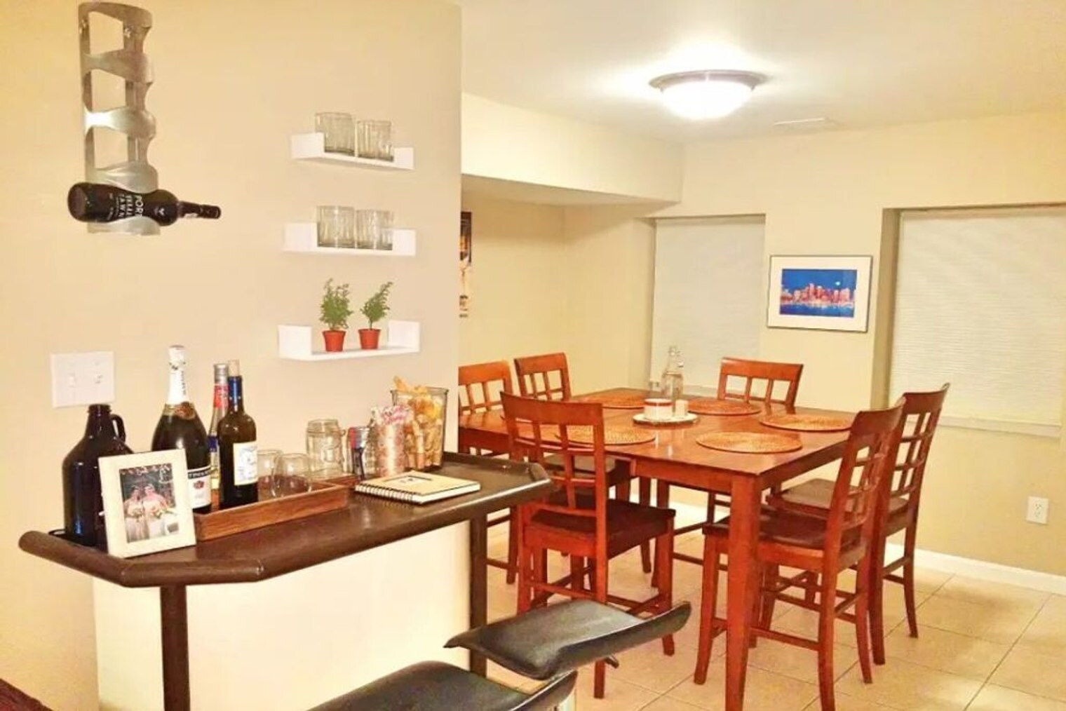 Building Photo - 155 Porter St