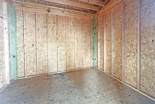 Building Photo - 3815 Montclair Dr