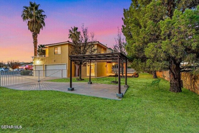 Building Photo - 650 Vera Ct