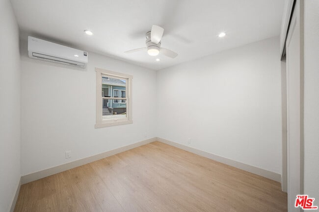 Building Photo - 323 N Avenue 52