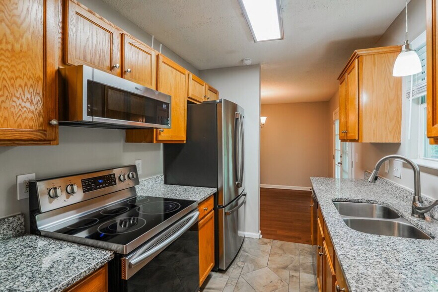 Building Photo - 4440 Lavergne Couchville Pike