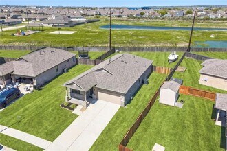 Building Photo - 14815 Rain Tree Dr