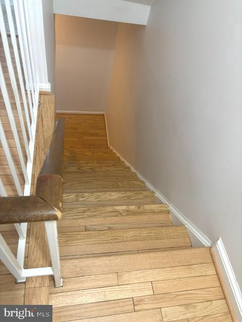 Building Photo - 5405 New London Park Dr