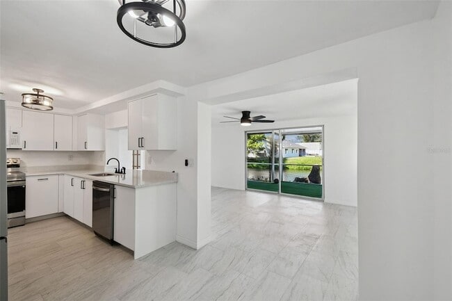 Building Photo - 3513 Landale Dr