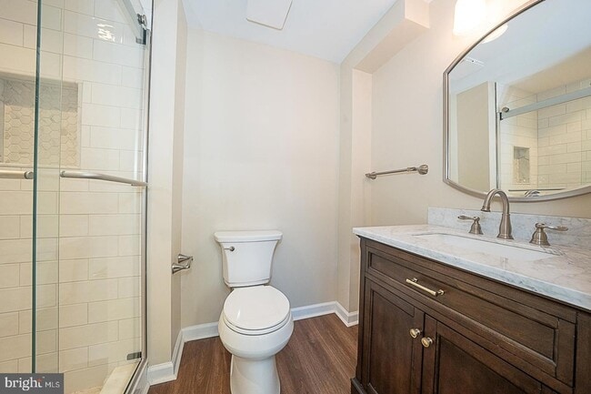 Building Photo - 1457 Manoa Rd