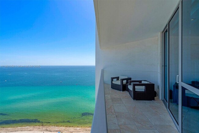 Building Photo - 3101 S Ocean Dr