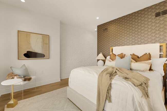 Building Photo - Modern Luxury in the Heart of Logan Circle