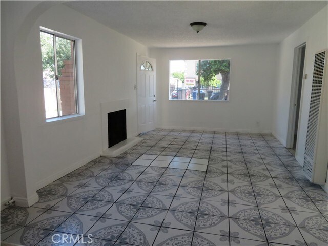 Building Photo - 7027 San Luis St