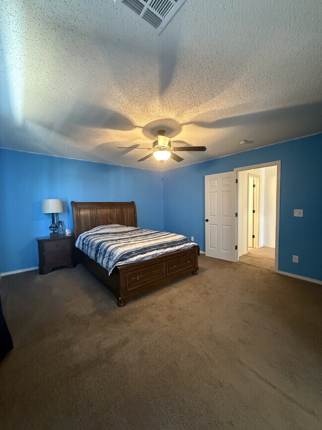 Building Photo - 12869 Little Misty Ln