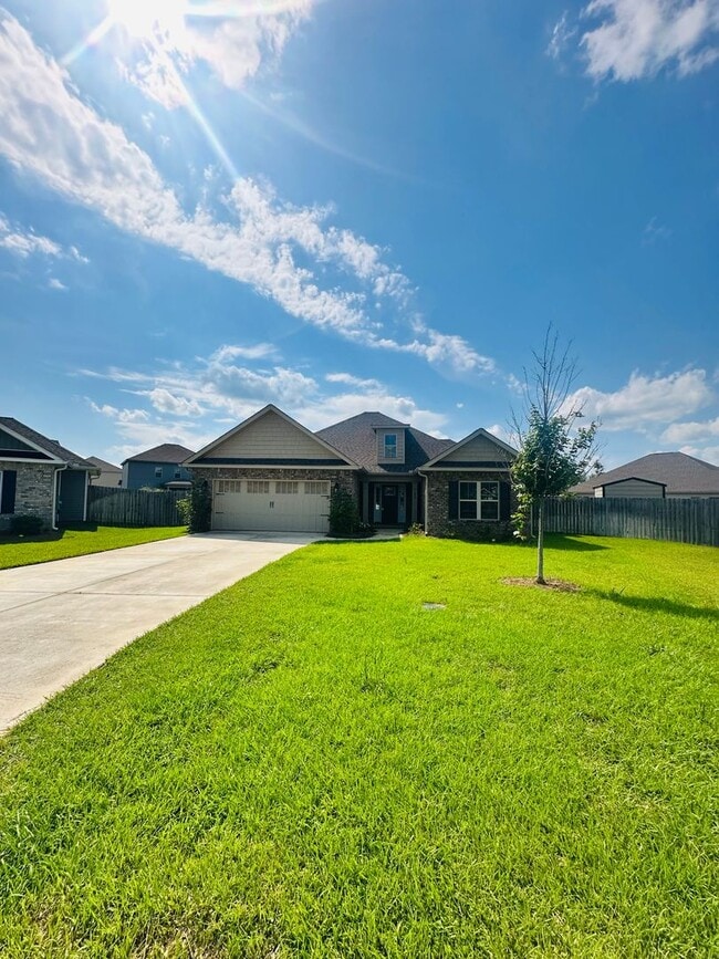 Building Photo - 604 Broderick Cir