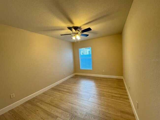 Building Photo - 1268 Toluke Point