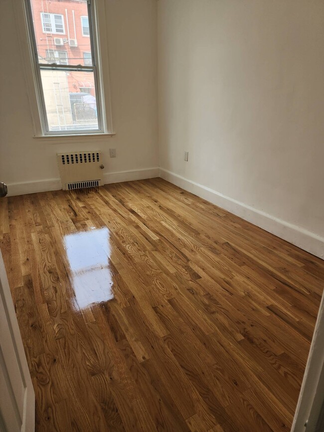 Building Photo - 50-34 41st St