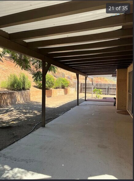 Wrap around back patio - 10431 Santana St