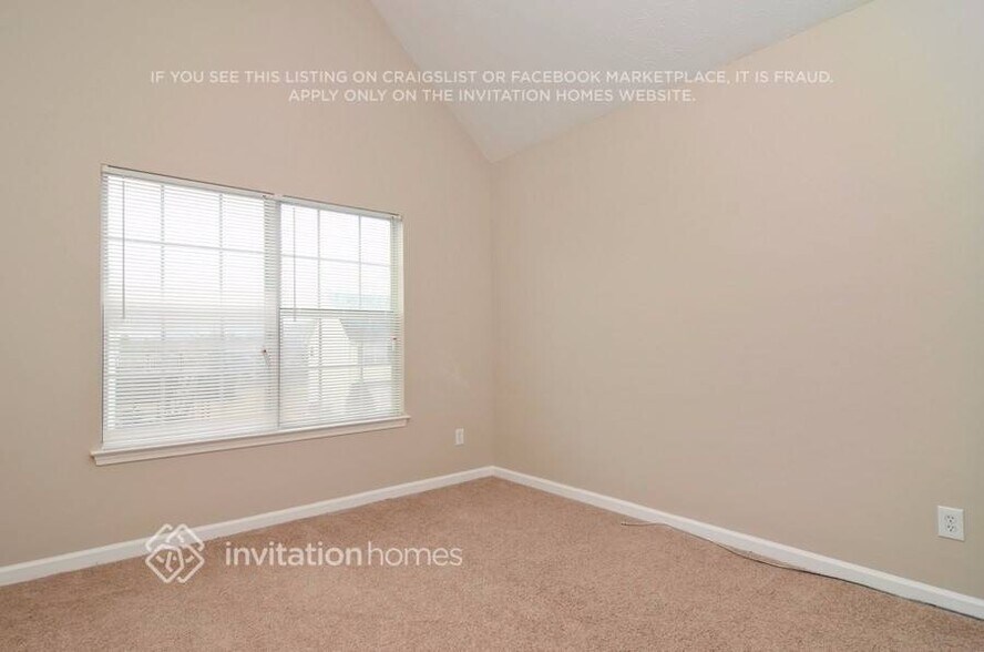 Building Photo - 1150 St Phillips Ct