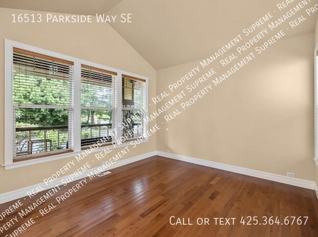 Building Photo - 16513 Parkside Way SE