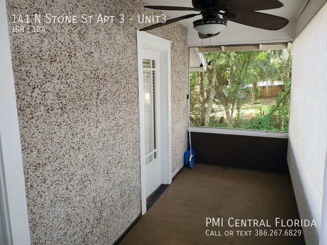 Building Photo - Great Deland One Bedroom Apartment for Rent