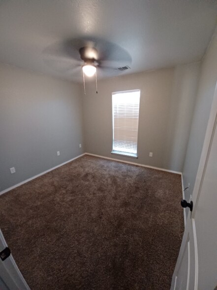 Building Photo - 4212 S Aldredge St