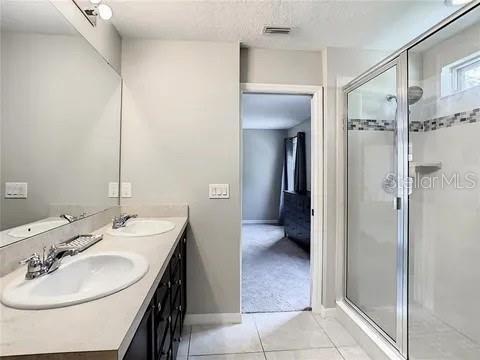 Building Photo - 6402 Yellow Buckeye Dr