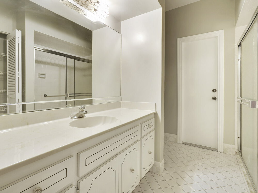 Building Photo - 1594 The 12th Fairway