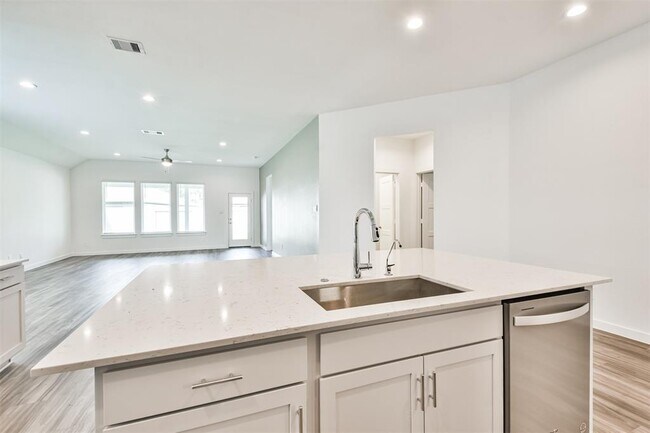 Building Photo - 14316 Yellow Hawthorn Ct