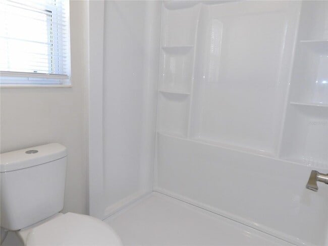 Building Photo - 75 Wellwood Ln
