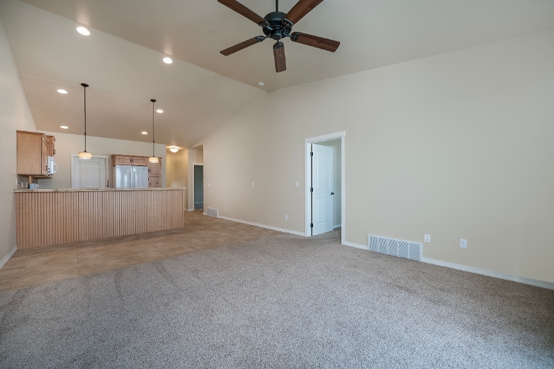 Building Photo - 443 Mountain Vista Way