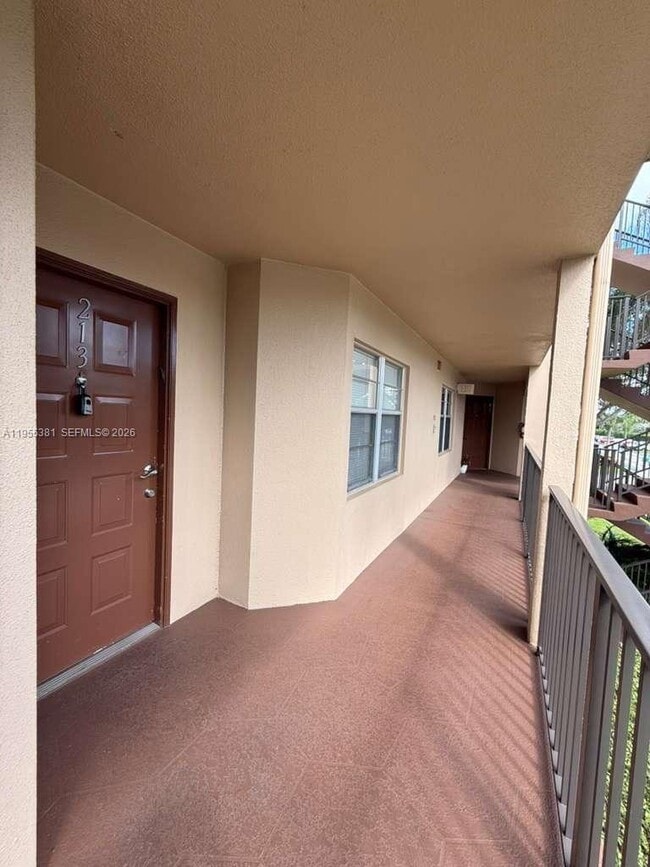 Building Photo - 13455 SW 16th Ct