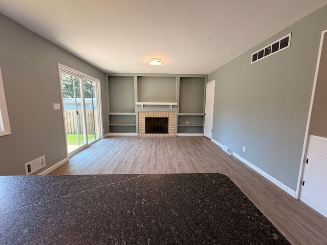 Building Photo - 2538 Berwyck Rd SE