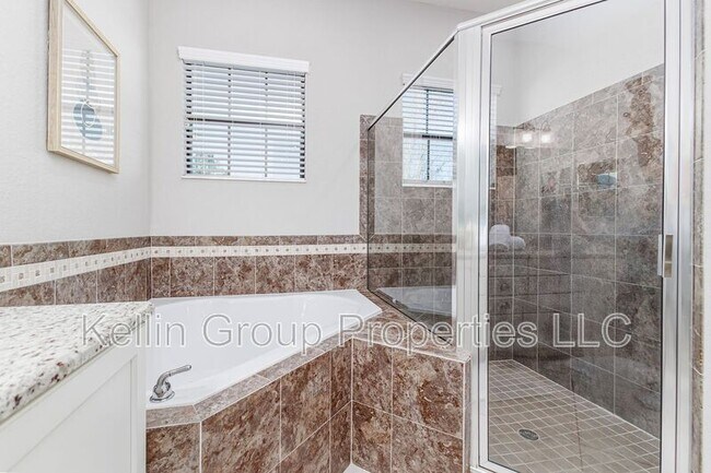 Building Photo - 1455 Silver Leaf Dr