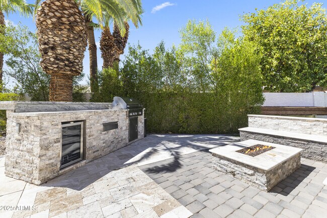 Building Photo - 9220 N 83rd St