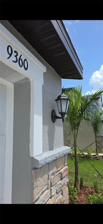 Building Photo - 9360 Cannon Bch Dr