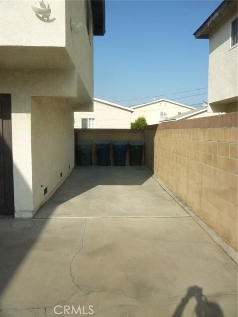 Building Photo - 1855 166th St