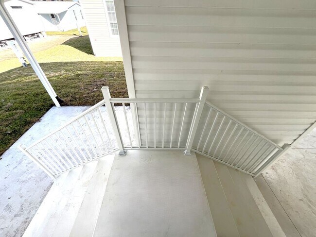 Building Photo - 1021 Vervain Dr