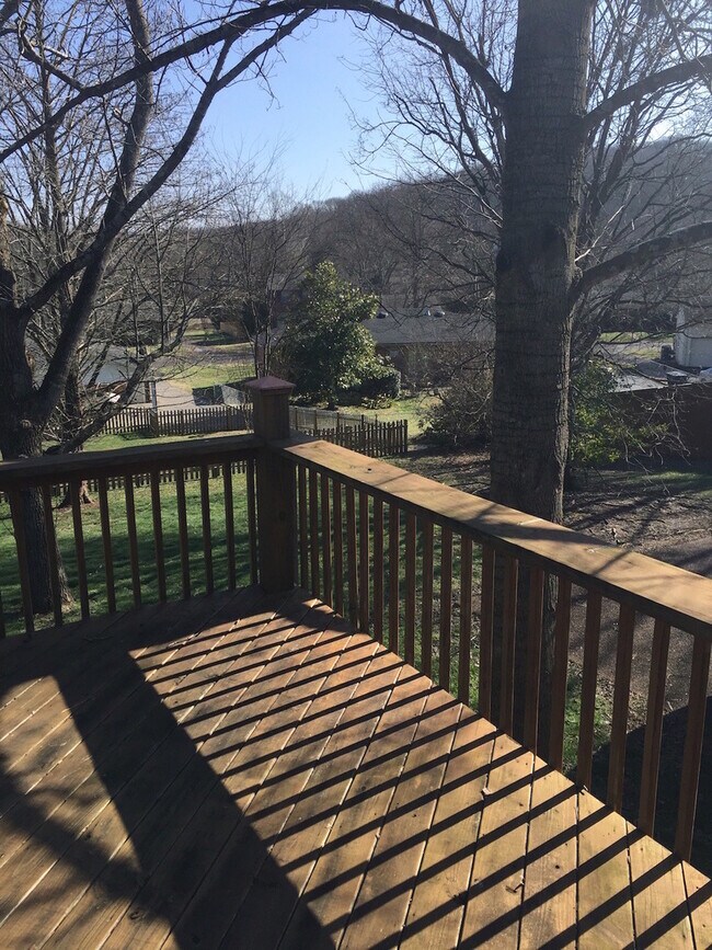 Building Photo - GREAT LOCATION!! Nicely updated home!!