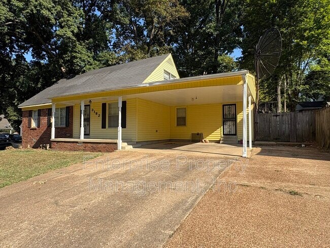 Building Photo - 3182 Casann Cove