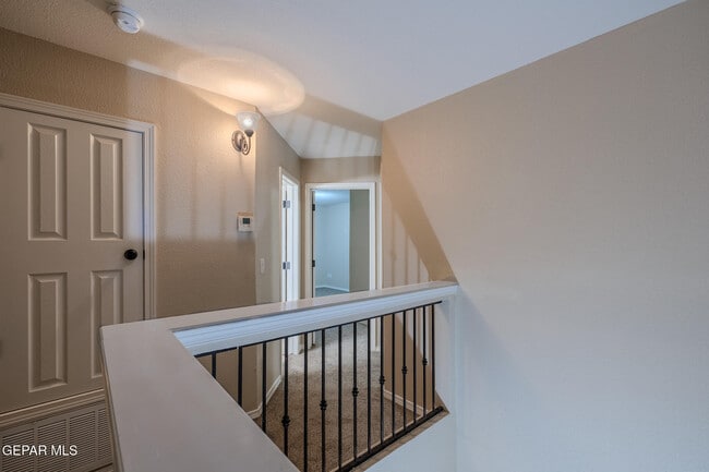 Building Photo - 14212 Otter Point Ct