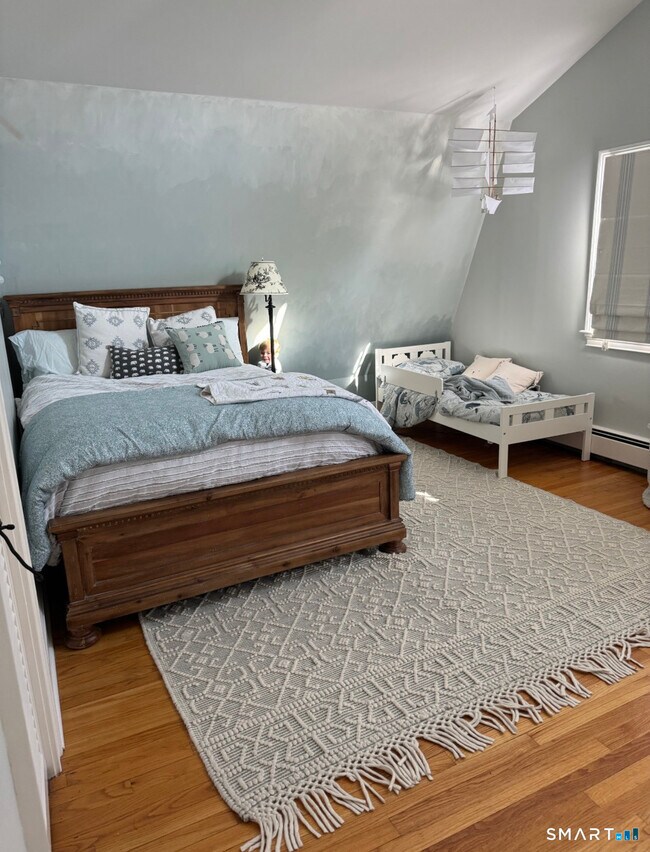 Building Photo - 301 Old Norwalk Rd