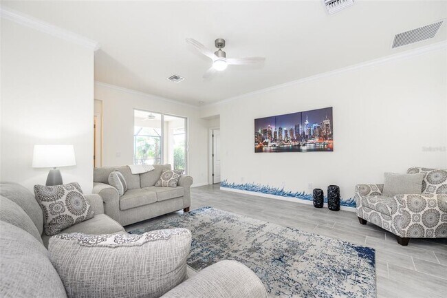 Building Photo - 15145 Spanish Point Dr