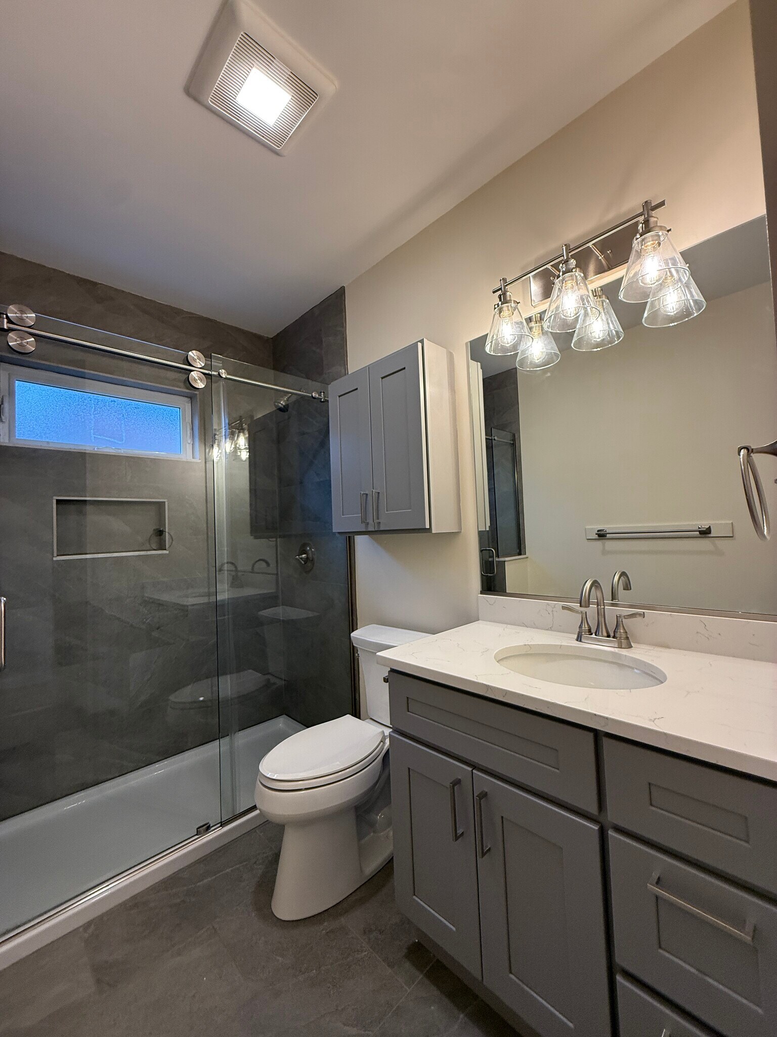 Building Photo - 14 Dorr St