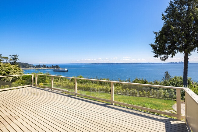 Building Photo - 10837 Bill Point Bluff NE