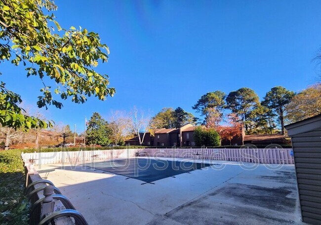 Building Photo - 3106 Bethel Rd