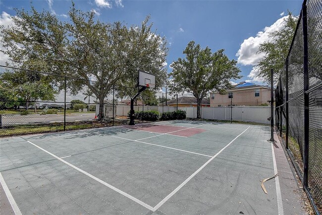 Building Photo - 1820 Mira Lago Cir