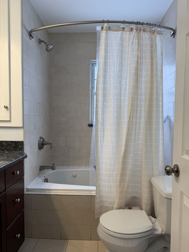 Building Photo - 33042 Slocum Dr