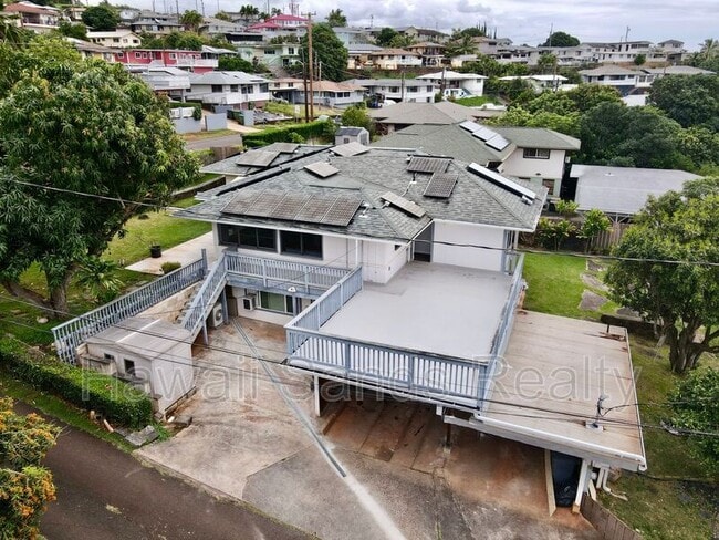 Building Photo - 99-639 Halawa Dr